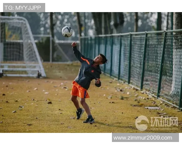 球星身体训练方法与技巧解析提升足球竞技表现的科学路径